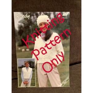 New Wendy 4524 Aran Jacket, Jerkin and Hat Cardigan Sweater Knitting Pattern